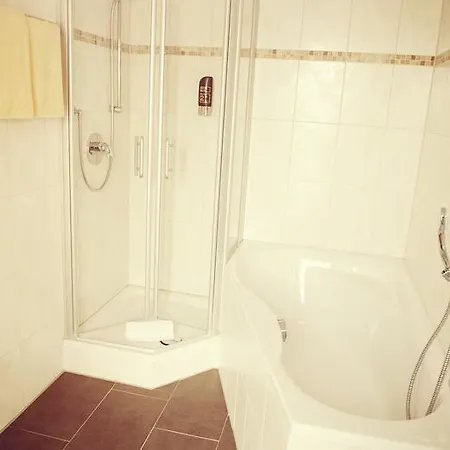 Hotel Tafelspitz 2*